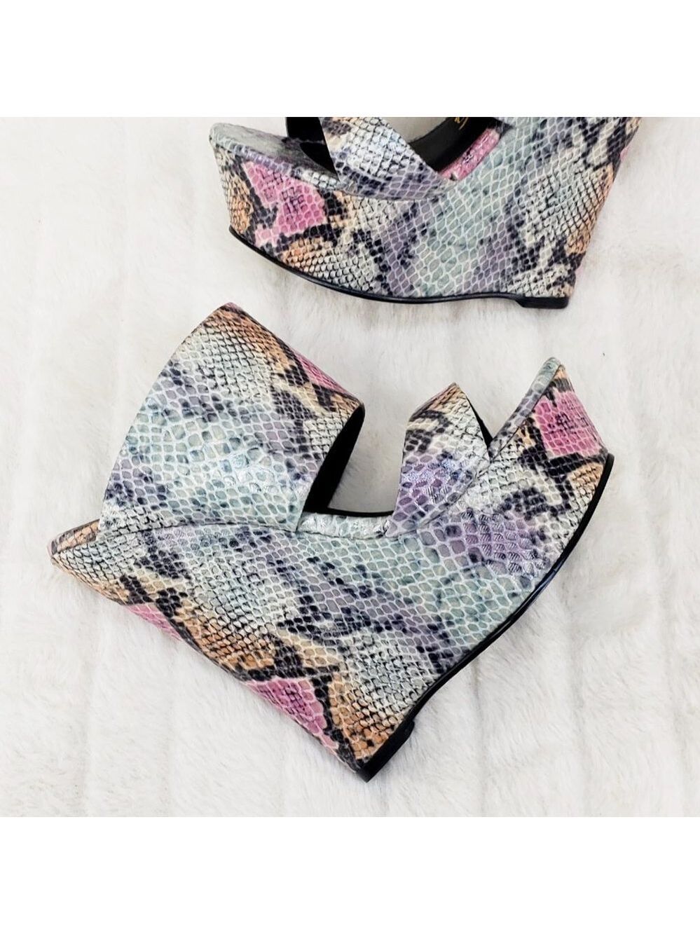 Wide Strap Slip On Multicolor Snake Print 6" Wedge Heel Shoe Platform Sandals - Picture 5 of 13